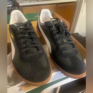 Puma Super Liga Shoes